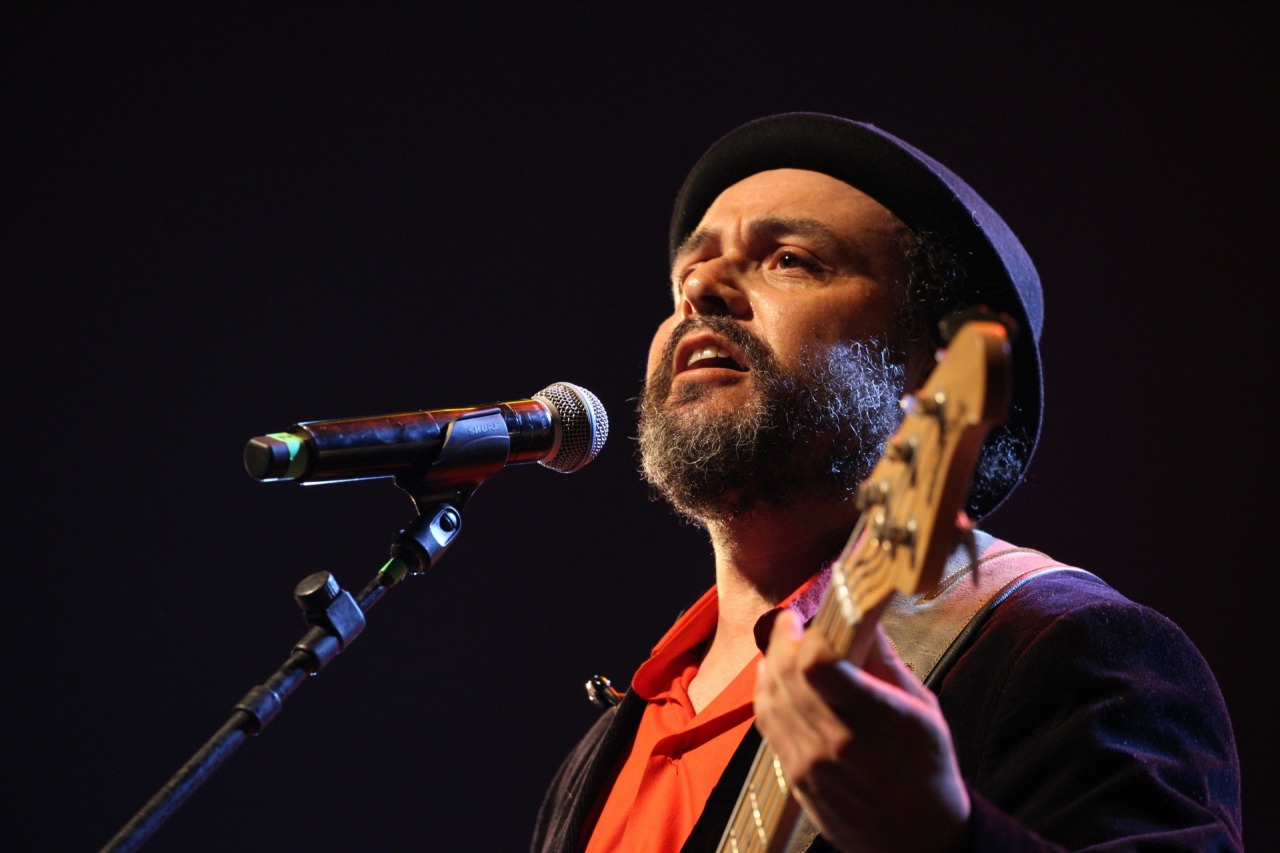 Manuel Barahona, bajista de Tambo Brass